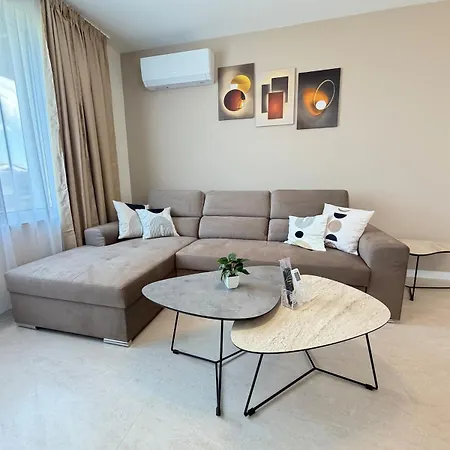 Daire Sea Front 5 Kraymorie